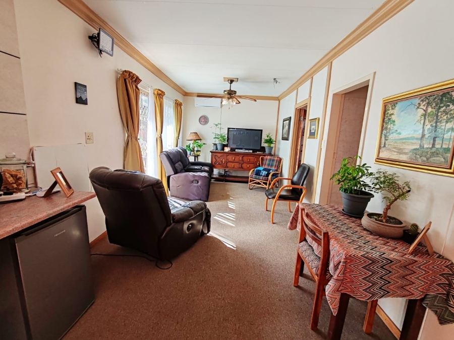 3 Bedroom Property for Sale in Kannoniers Park North West